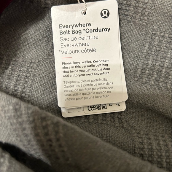 Everywhere Belt Bag Corduroy - Picture 6 of 7